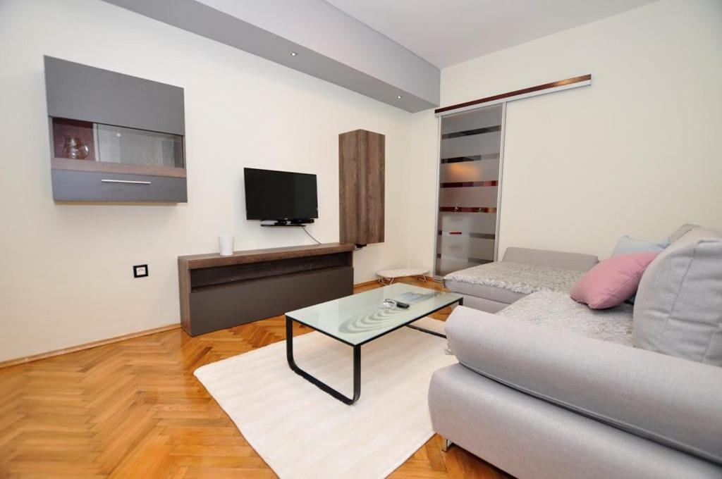 Apartments Gabi Omiš Eksteriør billede